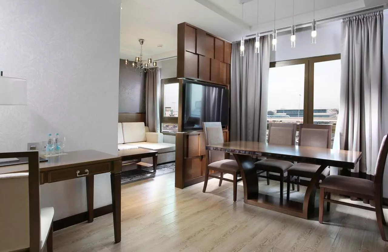 METROPOLITAN_SHABAVIZ (15).jpg